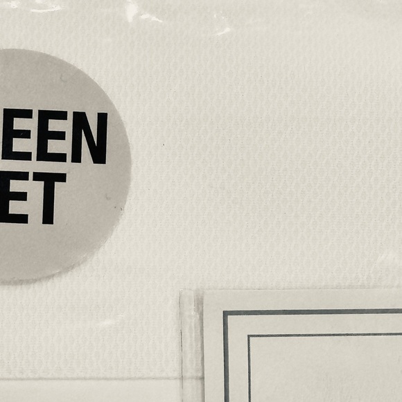 Queen Sheet Set- Solid White With Jacuard Piquet Cuf 300 Thread Count New Luxury - Picture 4 of 5